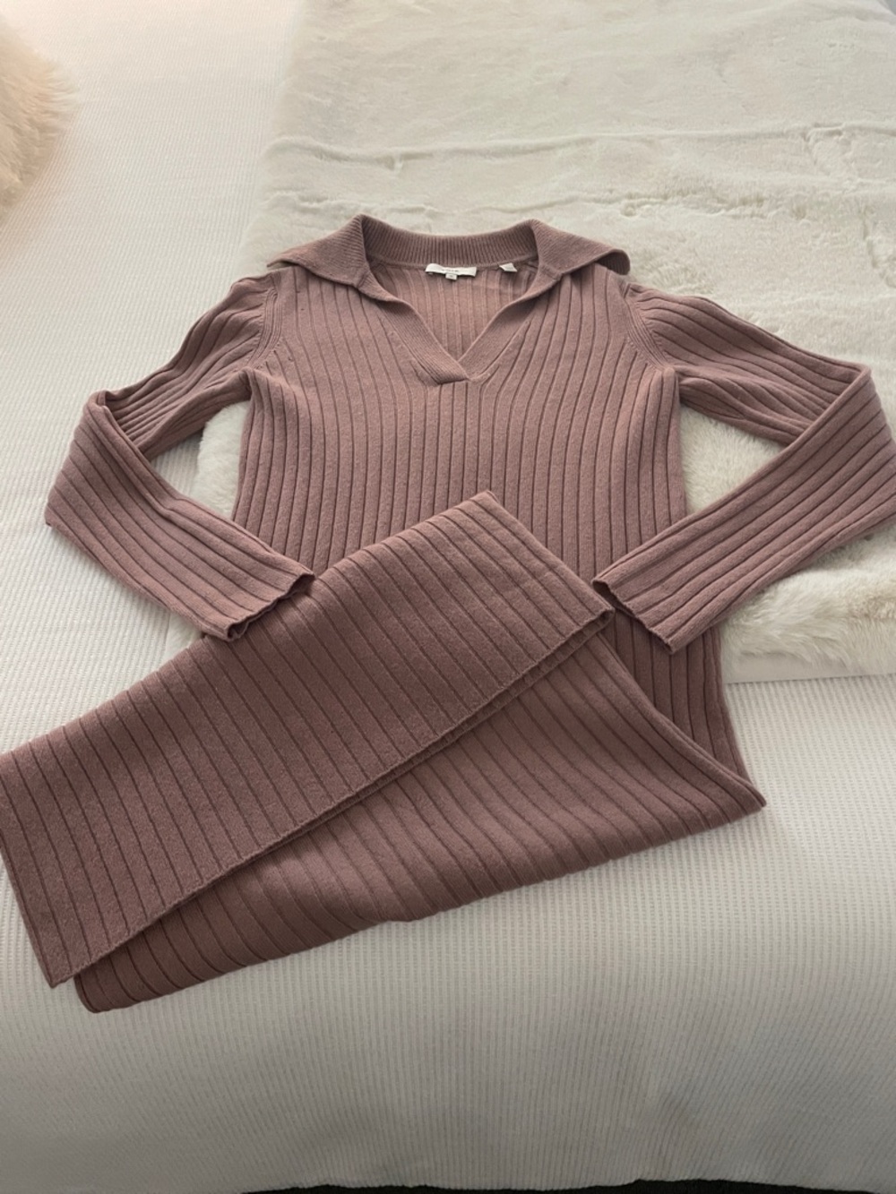 Vince Ribbed Knit Collar Long Sweater Dress in Mauve